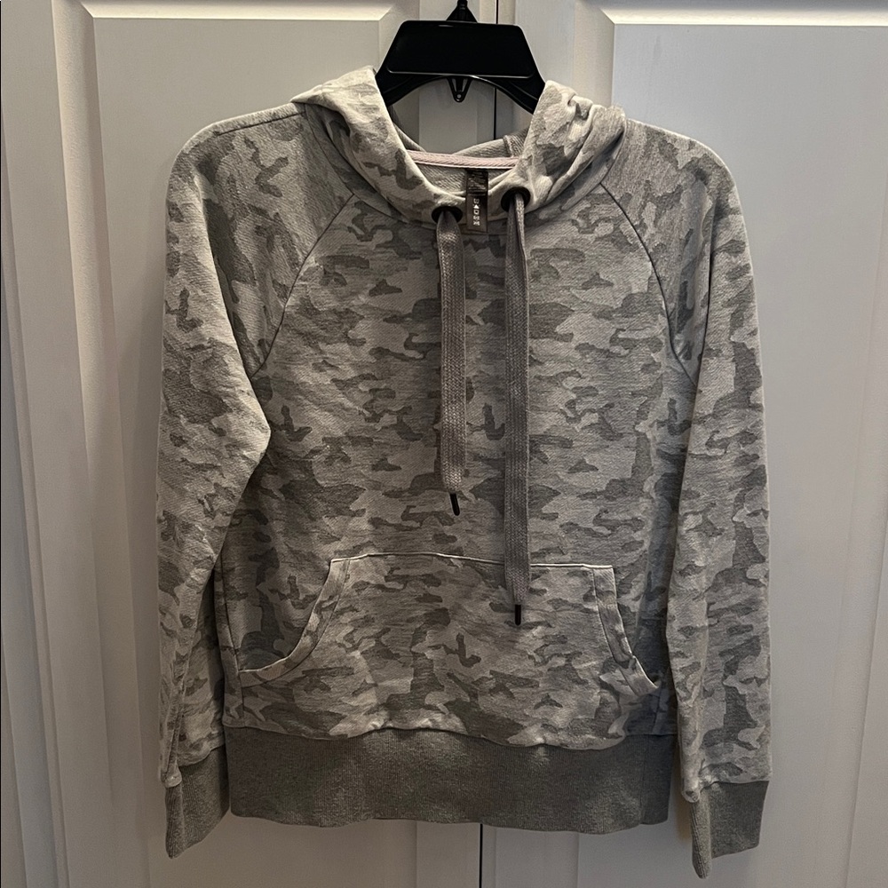 90 Degree By Reflex Light Grey Camoflauge Print Long Sleeve Hoodie Sweatshirt